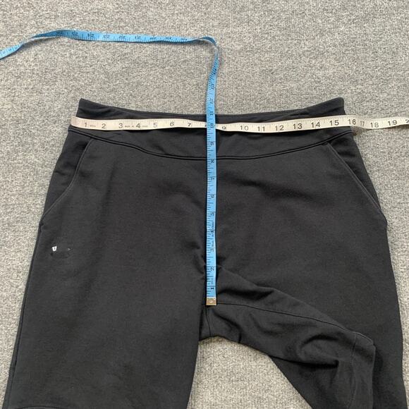 Under Armour Shorts Womens M Medium Black Fitted Side Zip 9 In Inseam Pockets - Picture 5 of 11